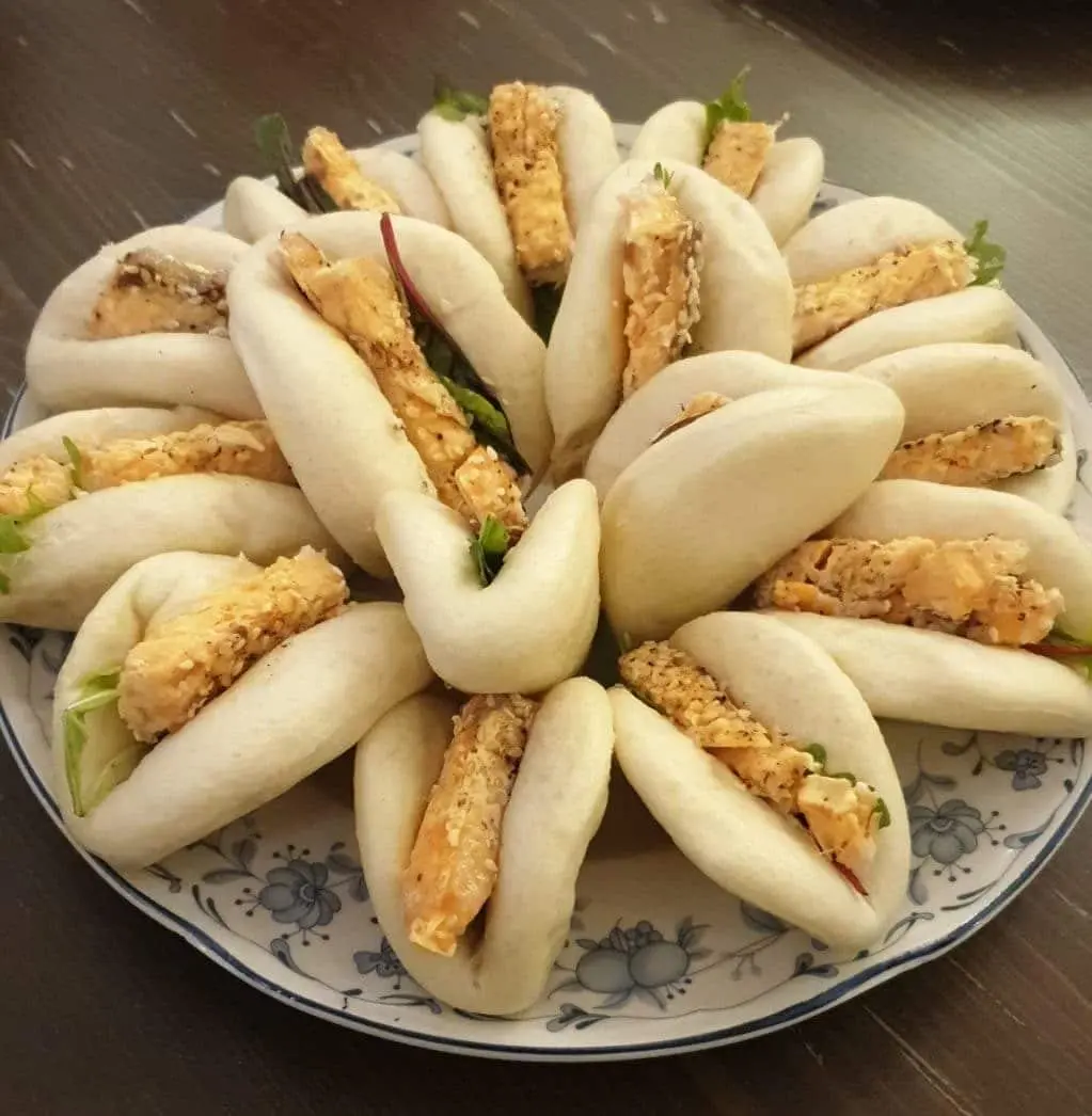 steamed chinese bao buns